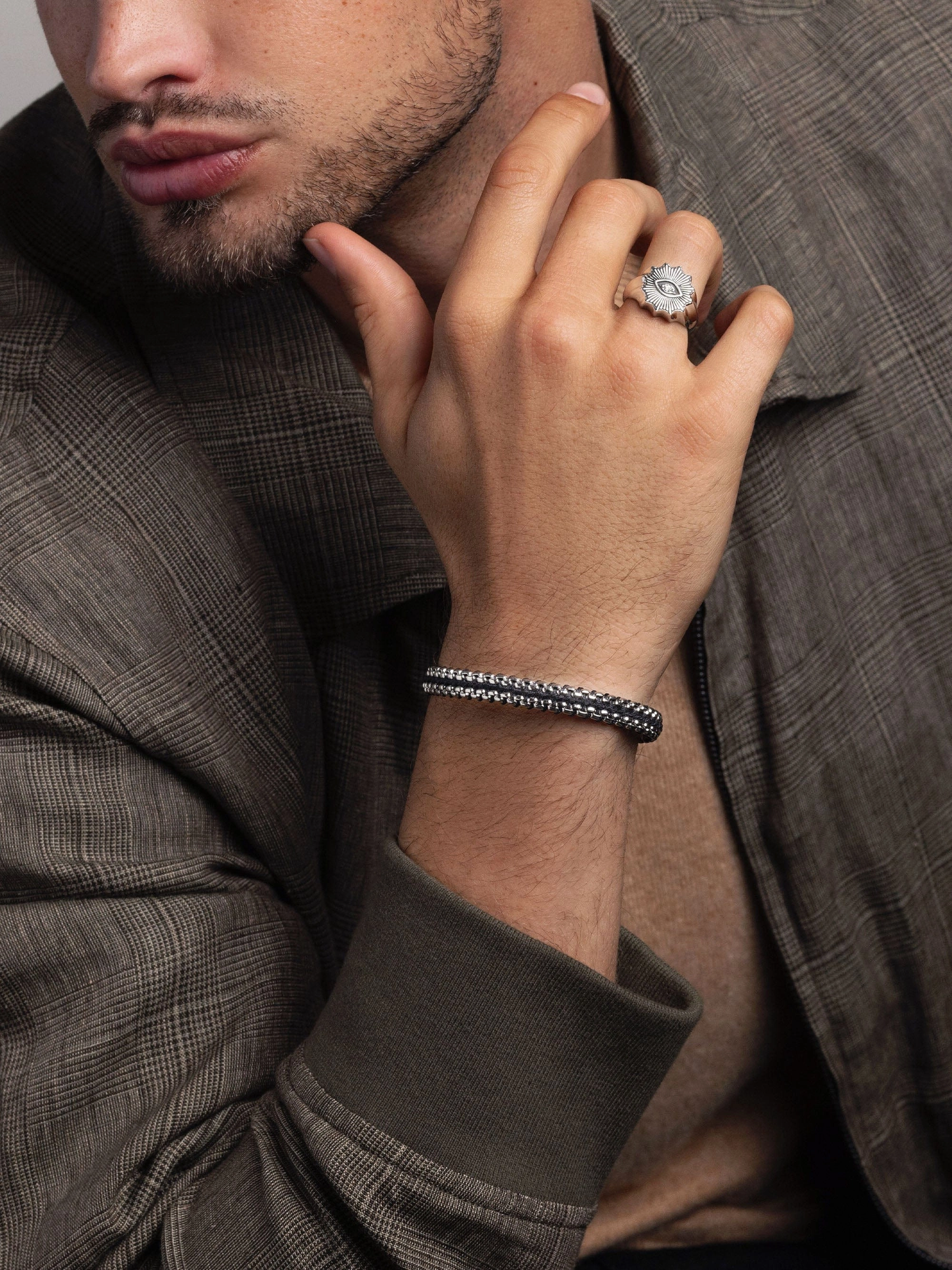 Black Woven Box Chain Bracelet in Silver
