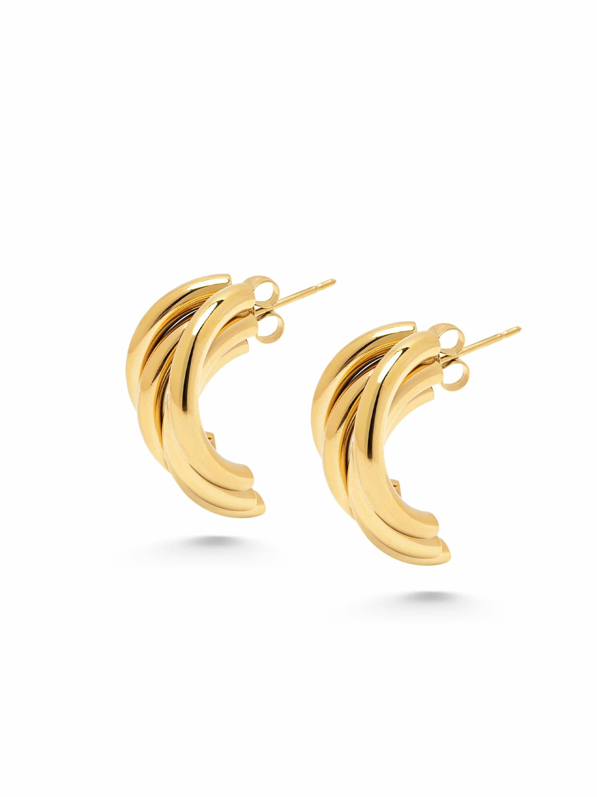 Bold Layered Hoops in Gold