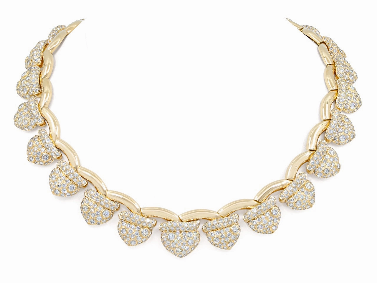 Fred of Paris 'Liens de Coeurs' Diamond Necklace in 18K Gold