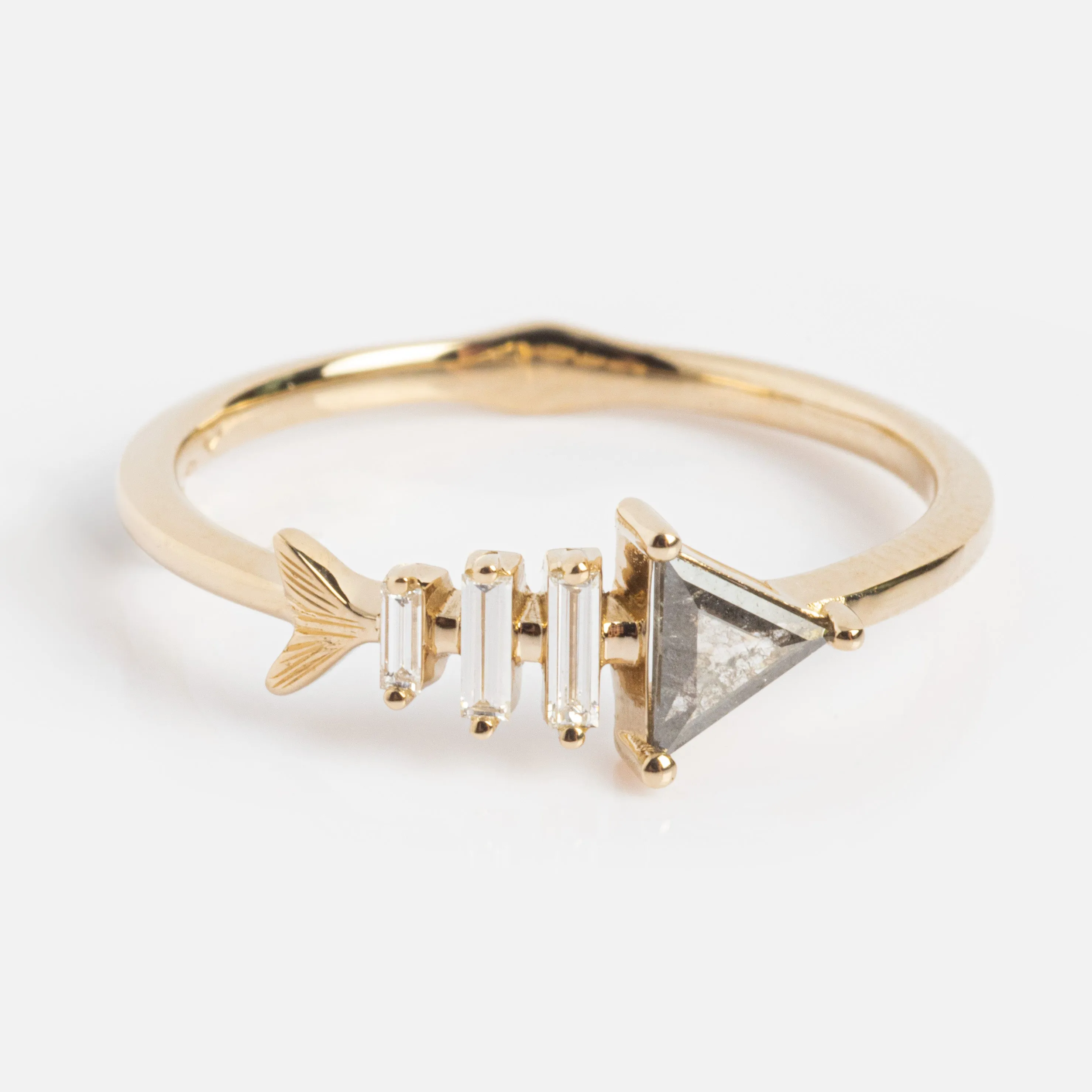 Gold Fish Bone Ring with Triangle and Baguette Cut Diamond