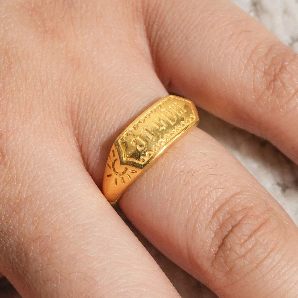 Hunt of Hounds x Local Eclectic Dream/Magic Ring