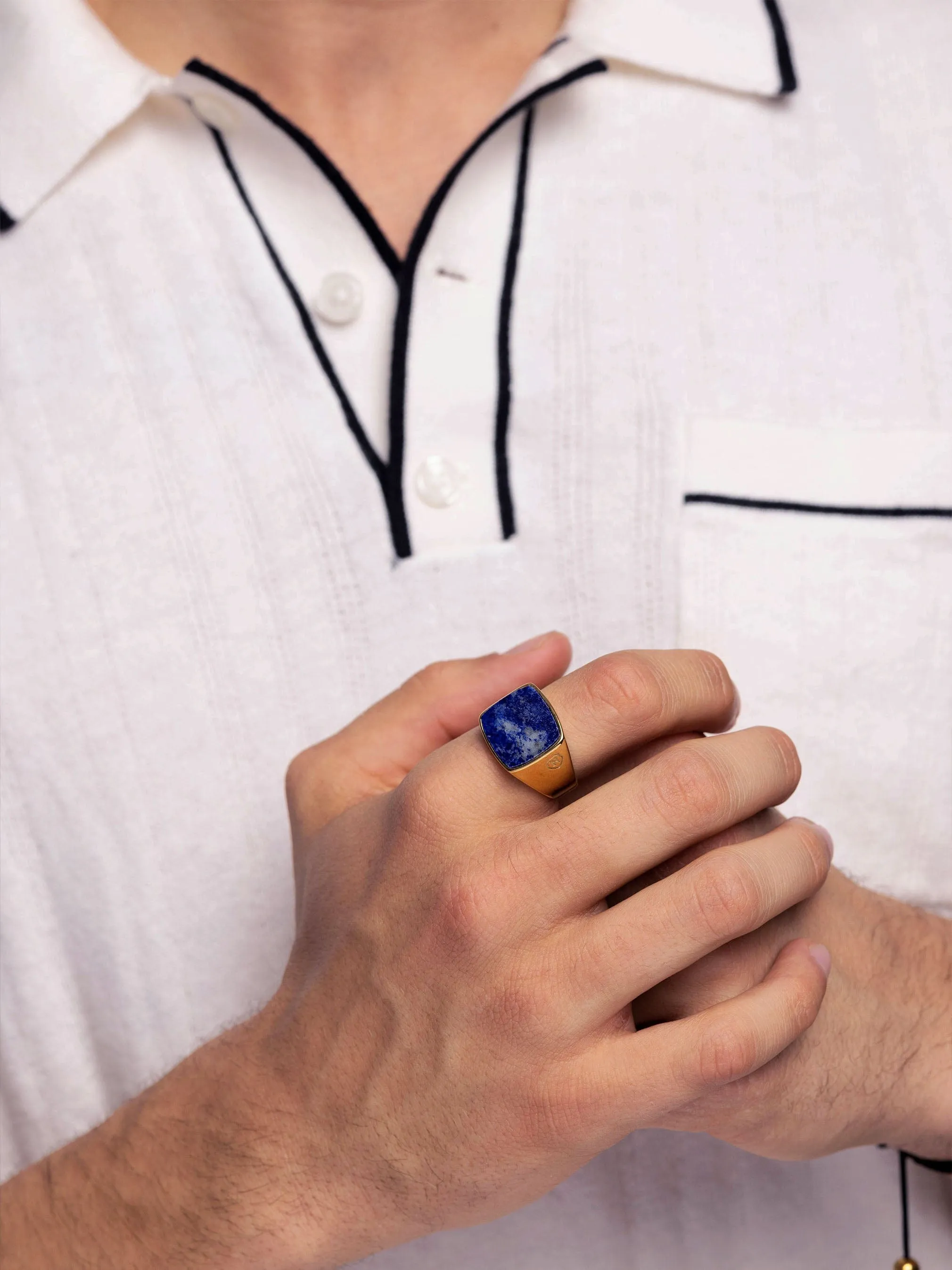 Men's Gold Signet Ring with Blue Lapis