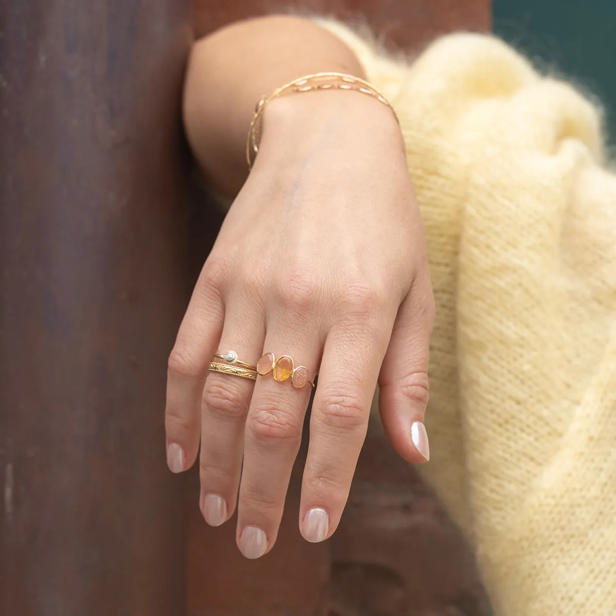 Solid Gold Soft Glow Pearl Ring