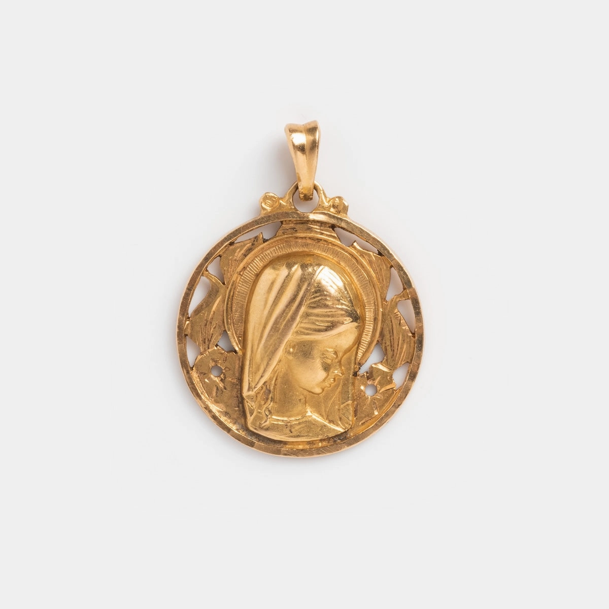 Vintage 18k Openwork Mother Mary Coin Charm