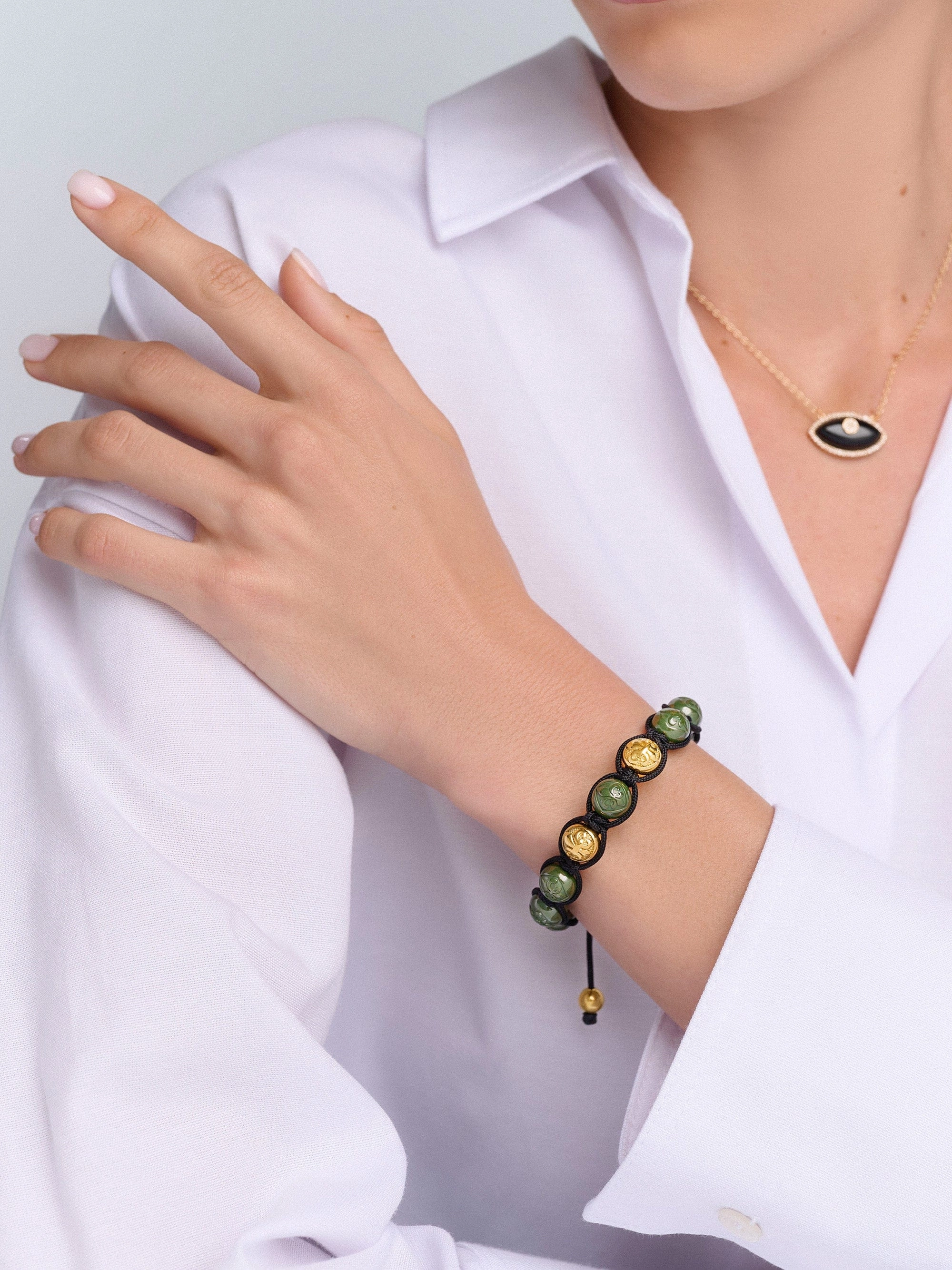 Women's Beaded Bracelet with Green Ceramic and Gold Beads